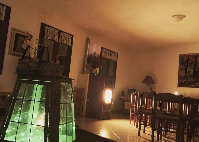 Hostel Leo Anfosso Carpasio